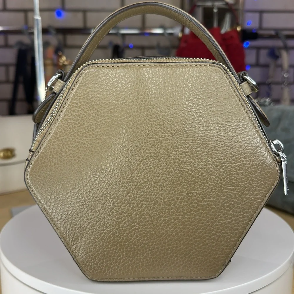 💥COACH - Coach X Jean Michel Basquiat Hexagonal Crossbody Bag - 2ST1 - Picture 12 of 17